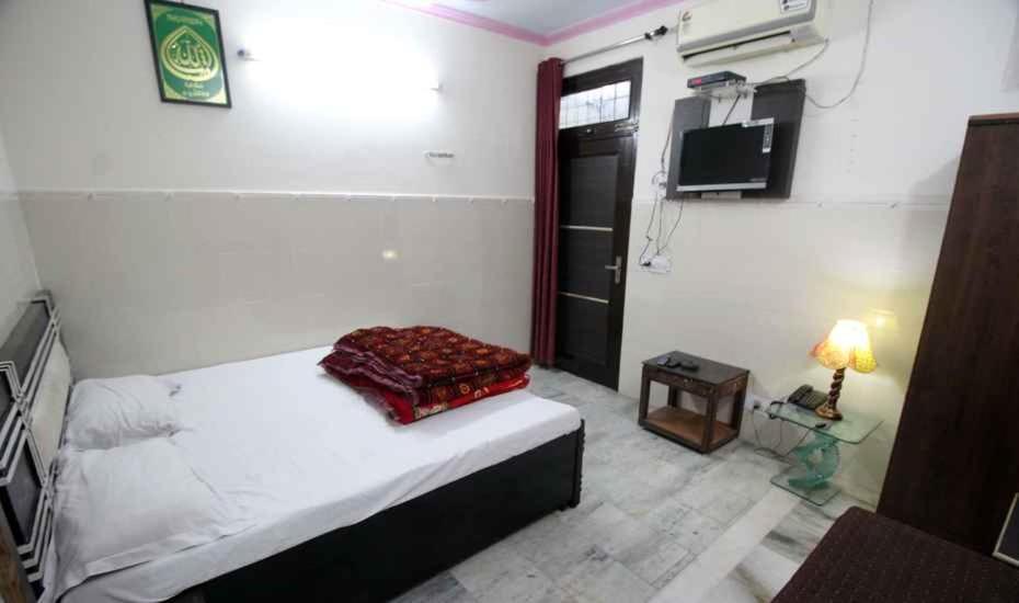 Central Guest House , Walk In Dargah & Markaz 뉴델리 외부 사진