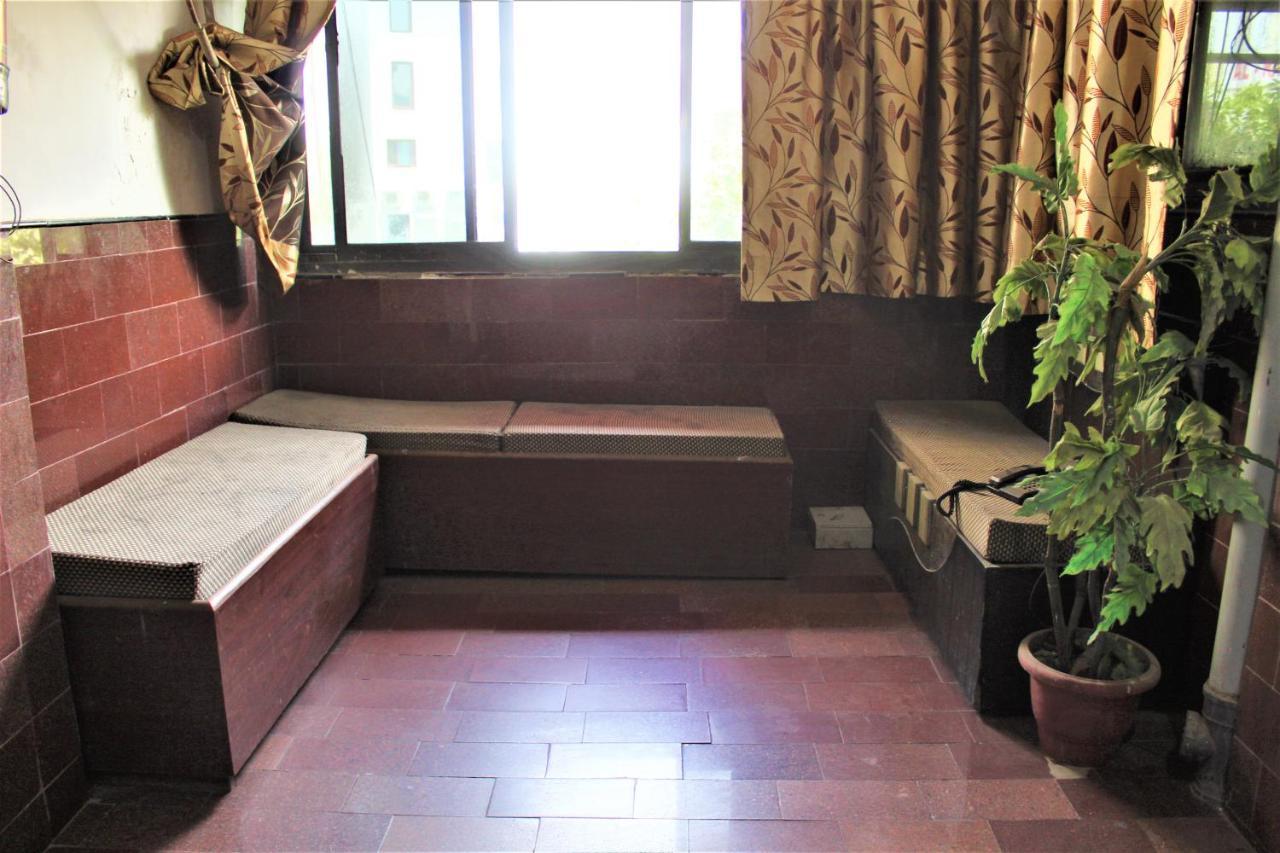 Central Guest House , Walk In Dargah & Markaz 뉴델리 외부 사진