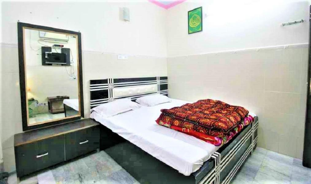 Central Guest House , Walk In Dargah & Markaz 뉴델리 외부 사진