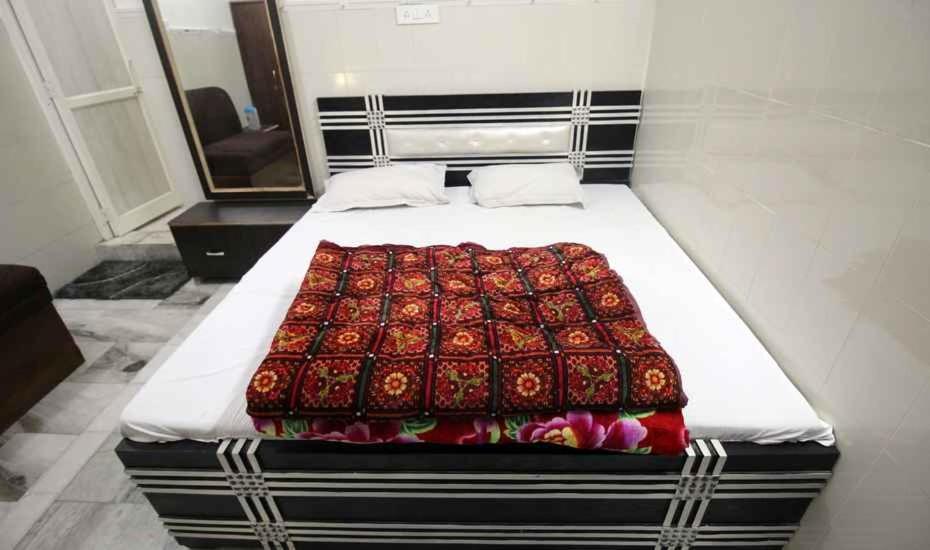 Central Guest House , Walk In Dargah & Markaz 뉴델리 외부 사진